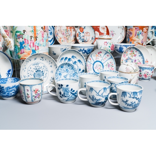 369 - A varied collection of Chinese porcelain, Kangxi and laterH.: 59 cm (the famille verte vase) Dia.: 2... 