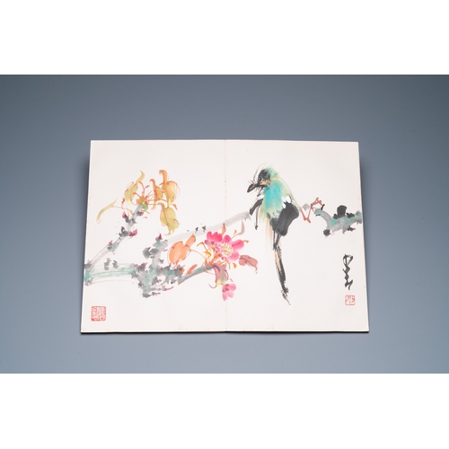 382 - Chinese school: An album of twelve paintings with signatures of celebrities, a.o. Zhao Shaoang è¶å°... 