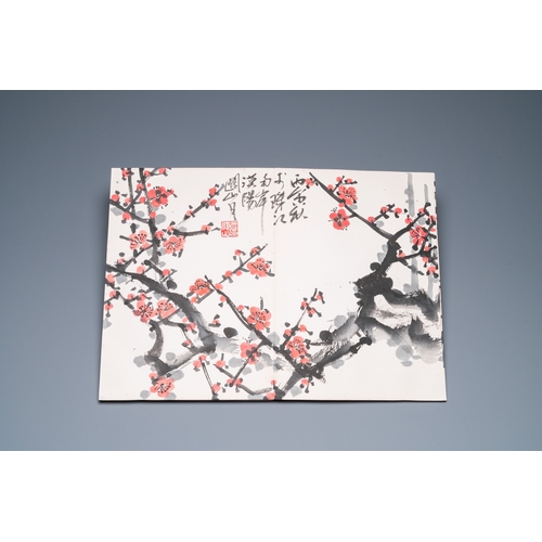 382 - Chinese school: An album of twelve paintings with signatures of celebrities, a.o. Zhao Shaoang è¶å°... 