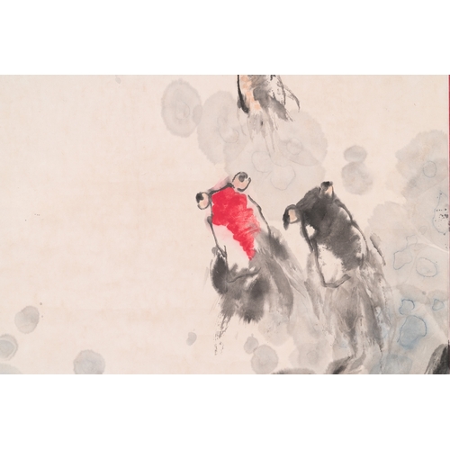 430 - Wang Ziwu çå­æ­¦ (1936-2021): 'Goldfish', ink and colour on paperDim.: 169 x 53,5 cm (the scroll)... 