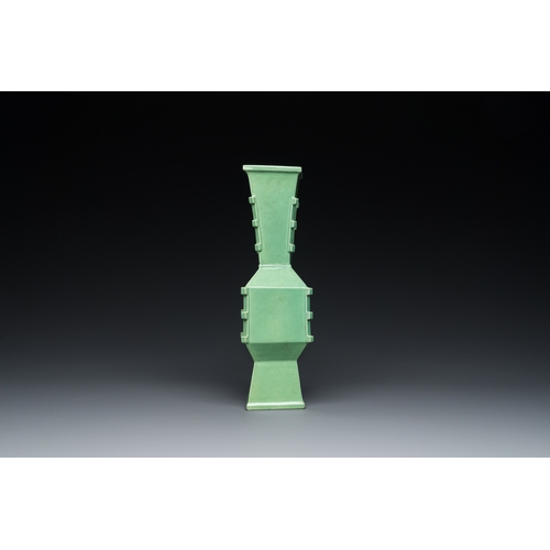 529 - A rare Chinese lozenge-shaped monochrome lime-green-glazed vase, RepublicH.: 30,5 cm