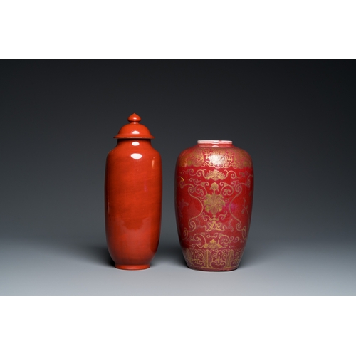 530 - A Chinese coral-red vase with cover and a gilt-decorated sang de boeuf-glazed vase, 19/20th C.H.: 31... 