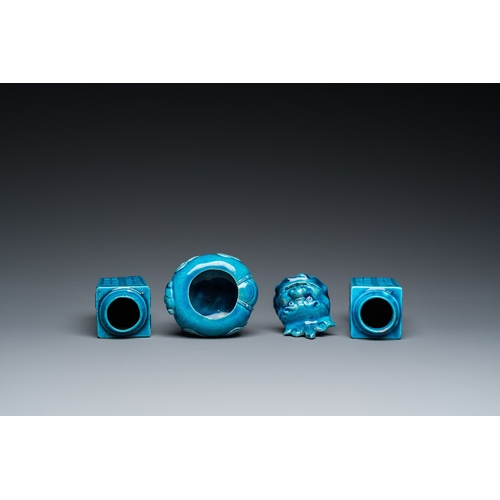 533 - A pair of Chinese monochrome turquoise-glazed 'cong' vases and a 'luduan' censer, 19/20th C.H.: 14 c... 