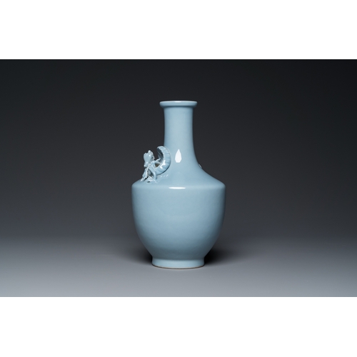 574 - A Chinese monochrome clair-de-lune-glazed vase, Yongzheng mark, RepublicH.: 31 cm