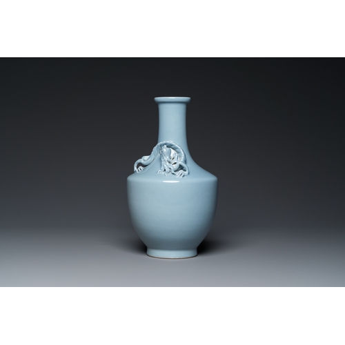 574 - A Chinese monochrome clair-de-lune-glazed vase, Yongzheng mark, RepublicH.: 31 cm