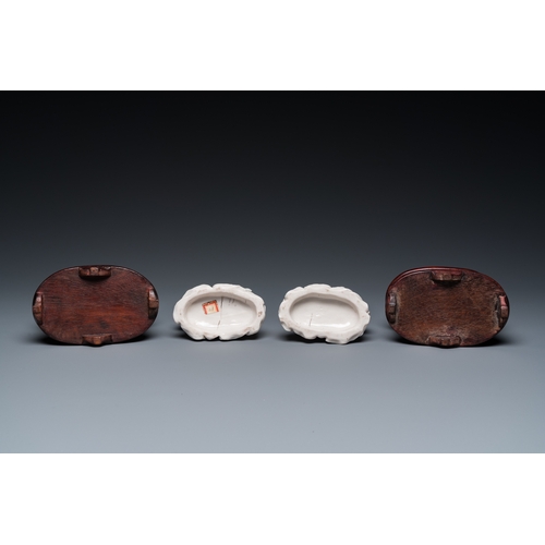 591 - A pair of Chinese Dehua blanc de Chine models of xiezhi, probably KangxiH.: 14,5 cm - L.: 11 cm (inc... 