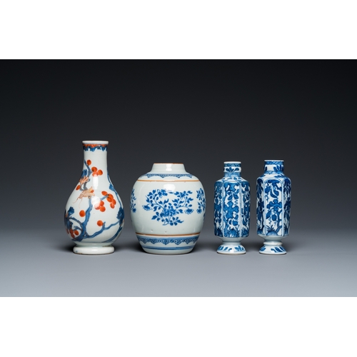 606 - Three Chinese blue and white vases and an Imari-style vase, KangxiH.: 15,5 cm (the tallest)... 