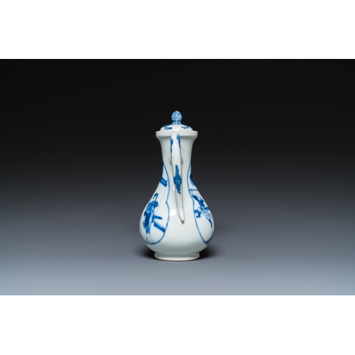 615 - A Chinese blue and white 'Xi Xiang Ji' ewer and cover, Xuande mark, KangxiH.: 18,5 cm - L.: 12 cm... 