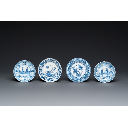 630 - Twelve Chinese blue and white saucers and eight cups, KangxiDia.: 13,5 cm (the largest saucer)Dia.: ... 