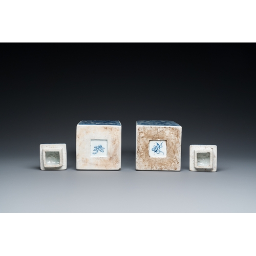 641 - A pair of Chinese blue and white square 'narrative subject' vases and covers, KangxiH.: 31 cm
 Ref.:... 