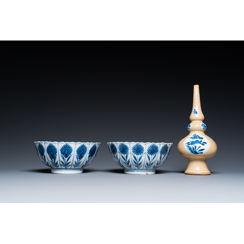 654 - Two Chinese blue and white bowls, a small plate and a cafe-au-lait ground sprinkler, KangxiH.: 20 cm... 