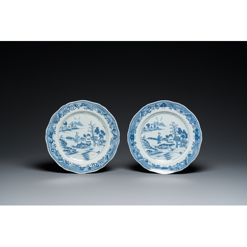 679 - Nine Chinese blue and white dishes, QianlongL.: 41 cm (the largest octagonal dish)Dia.: 28,5 cm (the... 