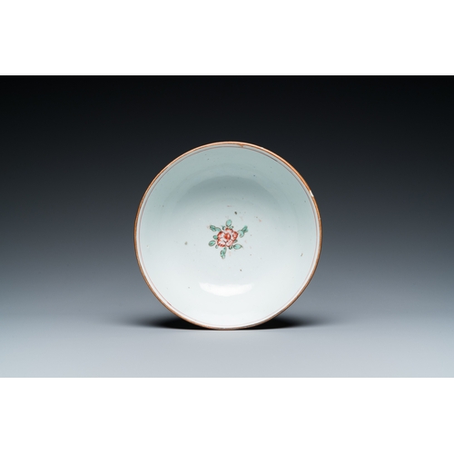 701 - A Chinese famille verte 'cranes' plate and a 'peony scroll' bowl, KangxiDia.: 22 cm (the plate) Dia.... 