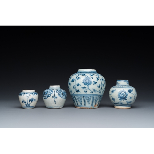 746 - Four Chinese blue and white vases, MingH.: 9 cm (the tallest)