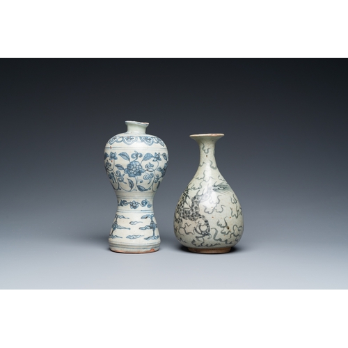 752 - A Chinese blue and white 'meiping' vase and a 'yuhuchunping' vase, Ming or laterH.: 22,5 cm (the tal... 