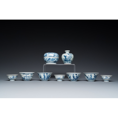 755 - Nine Chinese blue and white shipwreck porcelain wares, Wanli and laterDia.: 10 cm - H.: 7,5 cm (the ... 