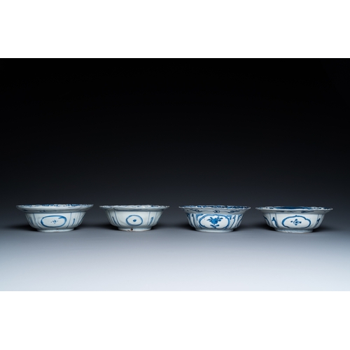 756 - Four Chinese blue and white kraak porcelain klapmuts bowls, WanliDia.: 15 cm - H.: 4,5 cm... 