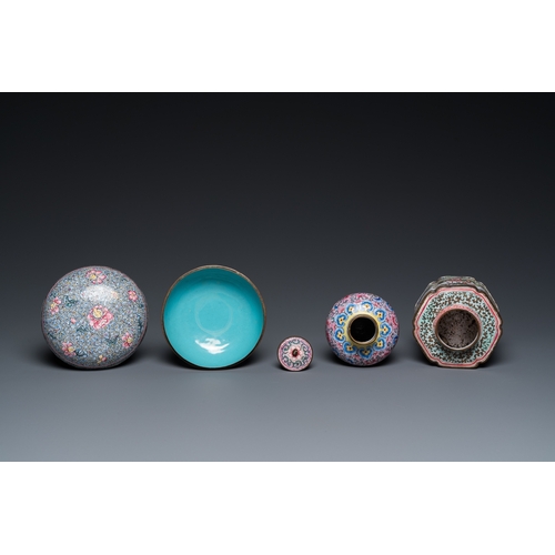 894 - A Chinese Canton enamel covered vase, a covered bowl and a tea caddy, QianlongH.: 14,5 cn (the vase)... 