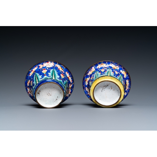 903 - Two Chinese Canton enamel blue-ground bowls, Qianlong/JiaqingDia.: 9 cm - H.: 5 cm