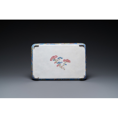 939 - A rectangular Chinese Canton enamel 'mountain landscape' tray, YongzhengDim.: 31,5 x 21 cm... 