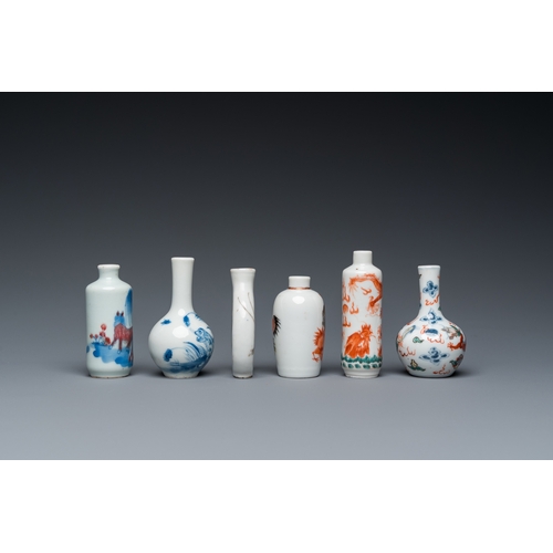 987 - Four various Chinese snuff bottles and two miniature bottle vases, 19/20th C.H.: 8 cm (the tallest)... 