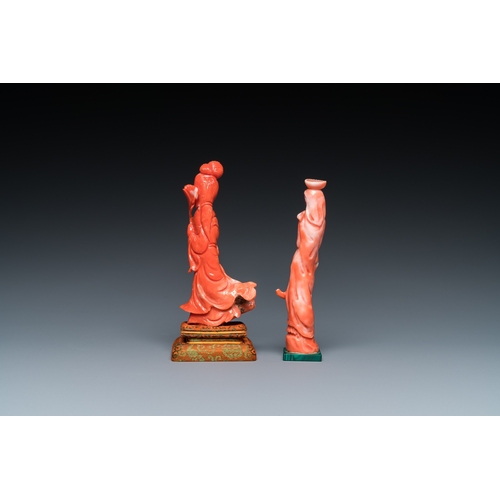 990 - Two Chinese red coral figures of standing ladies, 19/20th C.H.: 13 cm (the tallest carving, incl. st... 