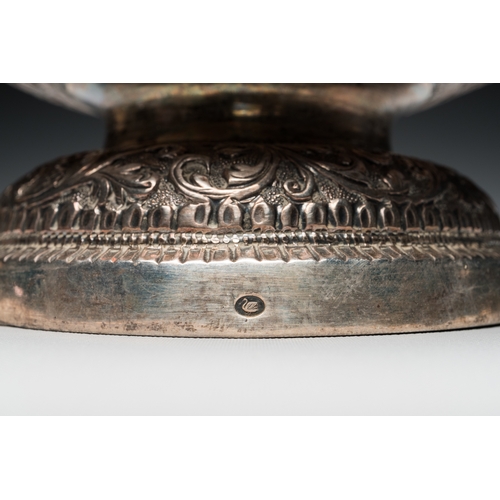 1019 - Five Tibetan ritual objects in copper, silver, jade and wood, 19/20th C.L.: 29,5 cm - H.: 27 cm (the... 