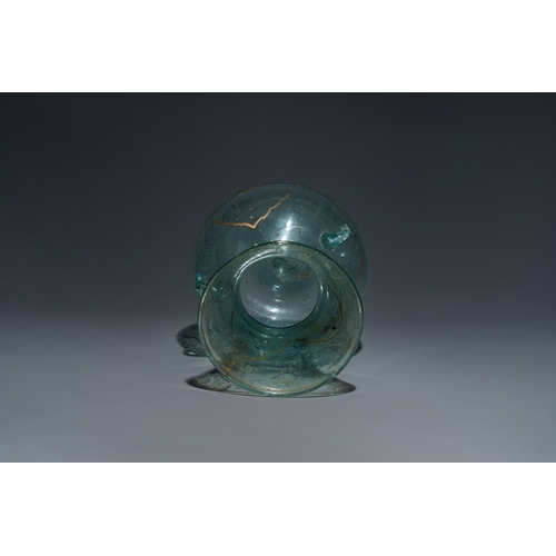 1156 - A painted glass mosque lamp, probably Syria, 19th C.H.: 33,5 cm