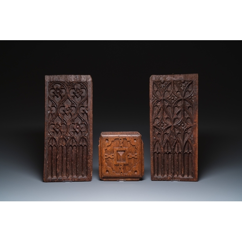 1205 - A collection of 11 carved wooden panels with various designs, France, Holland and/or Flanders, 14/16... 