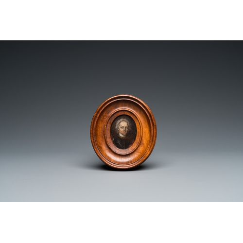 1220 - Four portrait miniatures, England and/or France, 18/19th C.Dim.: 18,5 x 15 cm (the largest frame)Dim... 