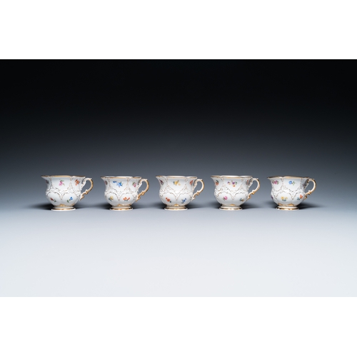 1224 - A Meissen porcelain 43-piece service with floral design, Germany, 19/20th C.Dim.: 45,5 x 32,5 cm (th... 