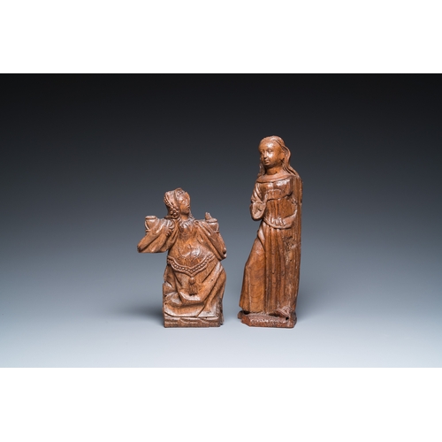 1232 - Two wood sculptures of Saint Cecilia and Mary Magdalene, Flanders and Germany, 16th C.H.: 29,5 cm - ... 