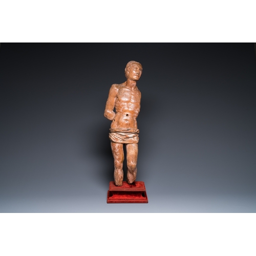 1233 - A German wood sculpture of Saint Sebastian, 16th C.H.: 79,5 cm (incl. stand)H.: 71,5 cm (excl. stand... 