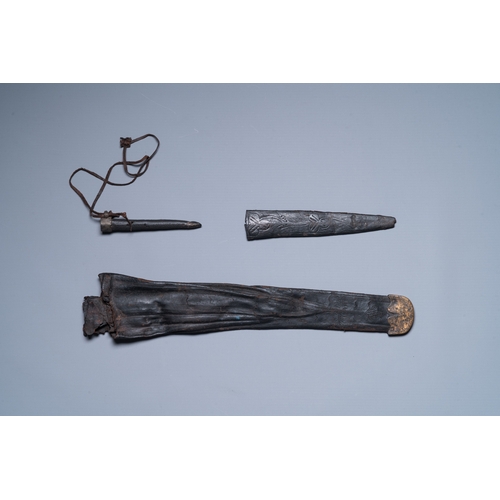 1244 - Three scabbards for daggers in leather with copper and pewter mounts, Low Countries, 14/15th C.L.: 3... 