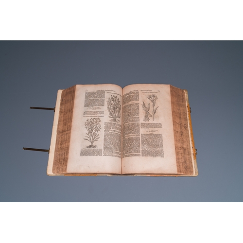 1254 - Dodoens, R.: 'Cruydt-boeck volghens sijne laetste verbeteringhe', 1644Dim.: 40 x 27,5 x 10 cm (outer... 