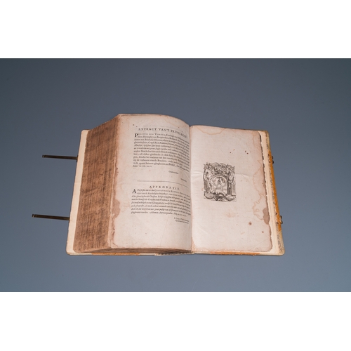 1254 - Dodoens, R.: 'Cruydt-boeck volghens sijne laetste verbeteringhe', 1644Dim.: 40 x 27,5 x 10 cm (outer... 