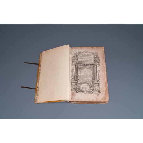 1254 - Dodoens, R.: 'Cruydt-boeck volghens sijne laetste verbeteringhe', 1644Dim.: 40 x 27,5 x 10 cm (outer... 