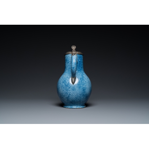 1274 - A monochrome blue Brussels faience jug with pewter cover, 18th C.H.: 28,5 cm (incl. cover)... 