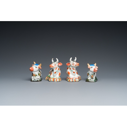 1318 - Four pairs of Dutch Delft cows, 18th C.L.: 16 cm - H.: 15 cm (the largest)