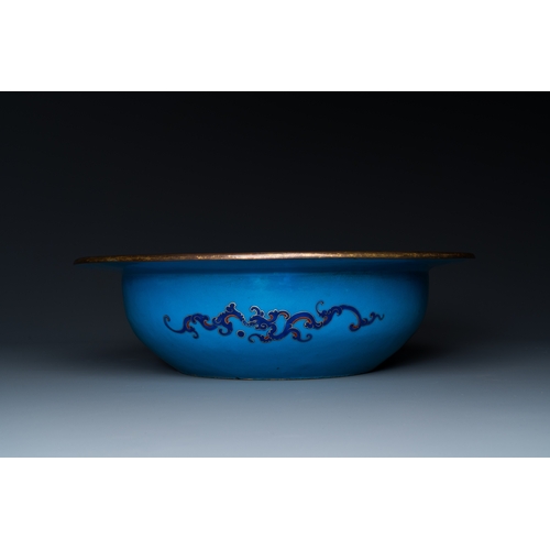 32 - A Chinese pseudo-cloisonne Canton enamel basin, Qianlong mark and of the periodDescription:Dia.: 34 ... 