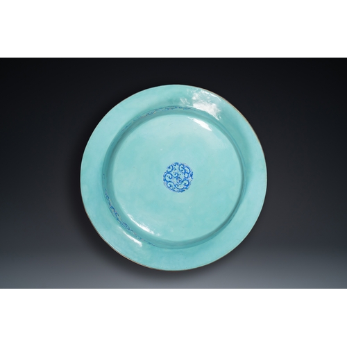 35 - An exceptionally large Chinese Canton enamel basin, YongzhengDescription:Dia.: 64 cm - H.: 15 cmCond... 