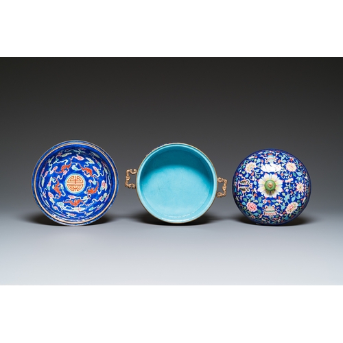 39 - A Chinese Canton enamel three-piece warming bowl, QianlongDescription:L.: 25 cm - H.: 16,5 cmConditi... 