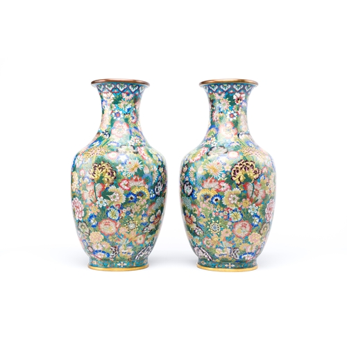 41 - A fine pair of Chinese cloisonne 'millefleurs' vases, workshop mark of De Cheng, Beijing, 2nd half 1... 