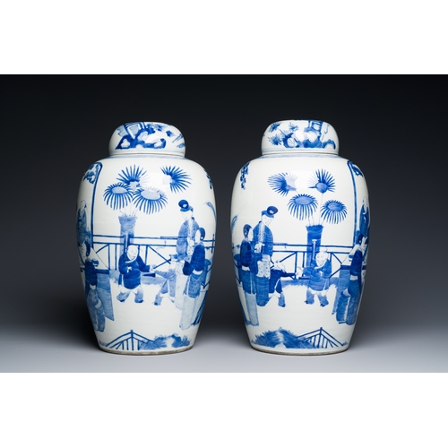 50 - A pair of large Chinese blue and white jars and covers with ladies playing a game of go, 19th C.Desc... 