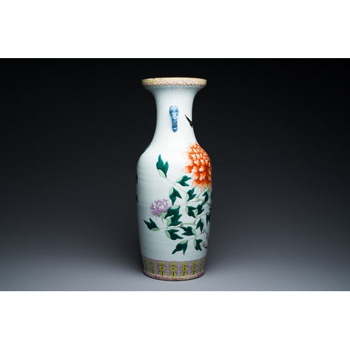 58 - A Chinese famille rose 'magpies and peonies' vase, Guangxu mark and of the periodDescription:H.: 60 ... 