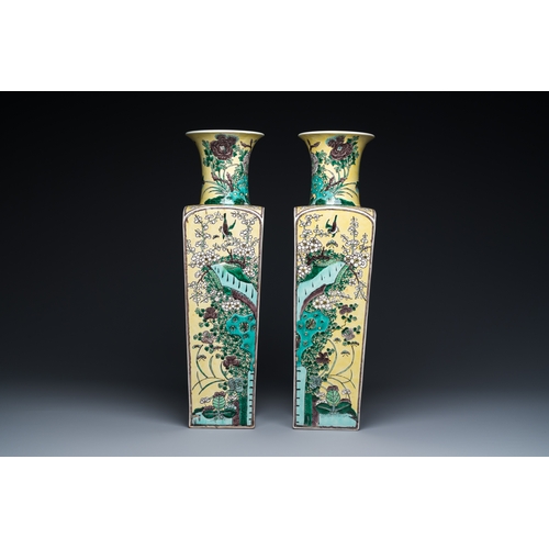 6 - A pair of Chinese square yellow-ground famille verte vases, Kangxi mark, 19th C.Description:H.: 51 c... 