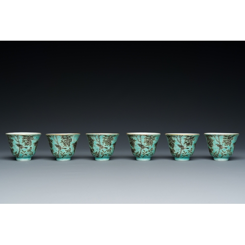 75 - Twelve Chinese turquoise-ground grisaille-decorated Dayazhai wine cups, Yong Qing Chang Chun æ°¸æ¶é... 