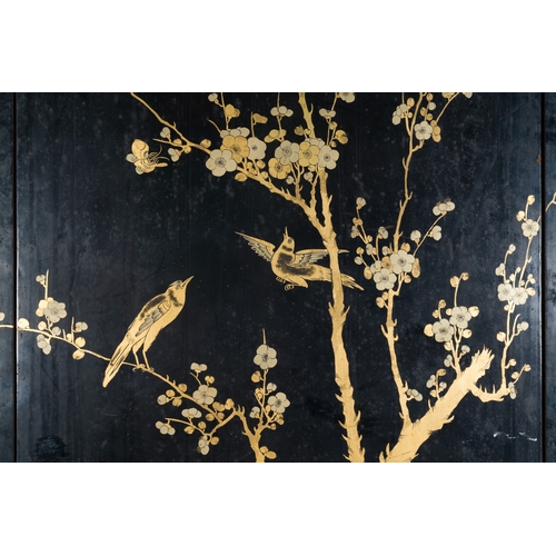 114 - Two large Chinese Canton black and gilt-lacquered panels, 19th C.Description:Dim.: 190 x 77 cmCondit... 