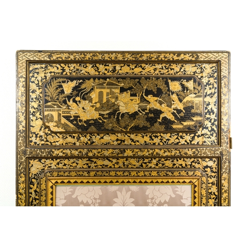 114 - Two large Chinese Canton black and gilt-lacquered panels, 19th C.Description:Dim.: 190 x 77 cmCondit... 