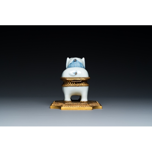 125 - A Chinese blue and white gilt bronze-mounted censer in the shape of a Luduan, WanliDescription:L.: 1... 